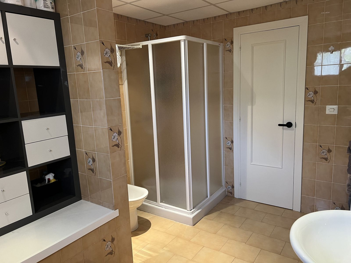 Se vende Villa - Chalet de 3 dormitorios en Costa Blanca, Alicante, España