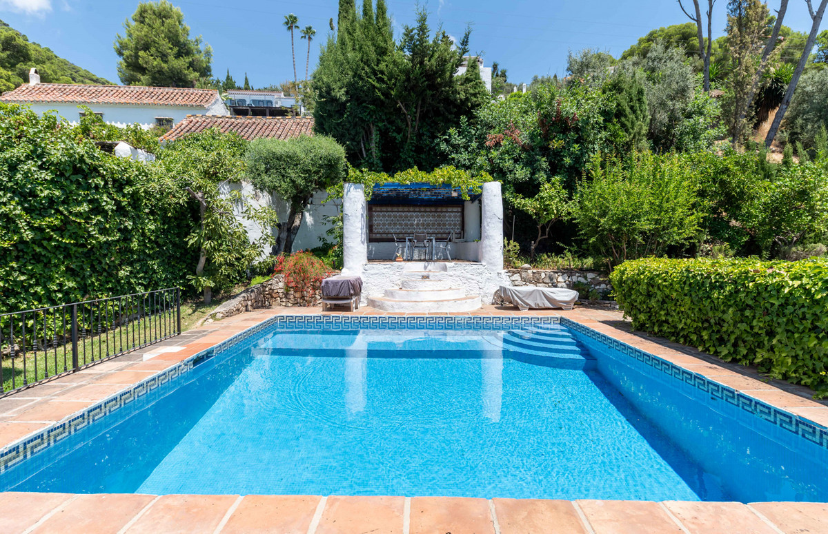 5 Bed Townhouse for sale in Mijas Costa Del Sol, Málaga, Spain