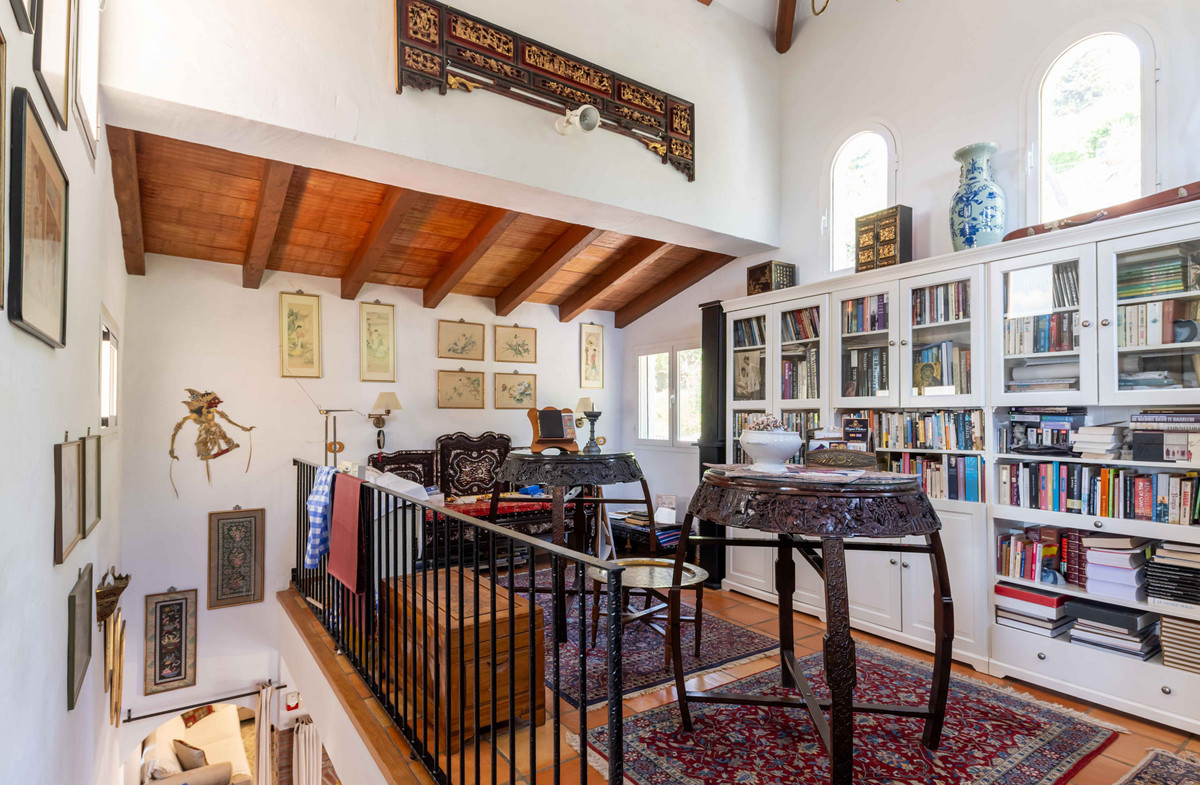 5 Bed Townhouse for sale in Mijas Costa Del Sol, Málaga, Spain