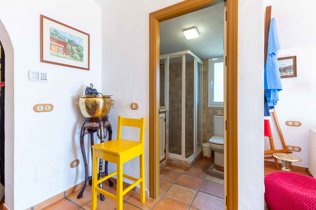 5 Bed Townhouse for sale in Mijas Costa Del Sol, Málaga, Spain