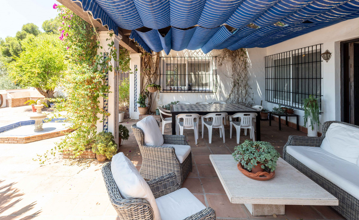 5 Bed Townhouse for sale in Mijas Costa Del Sol, Málaga, Spain