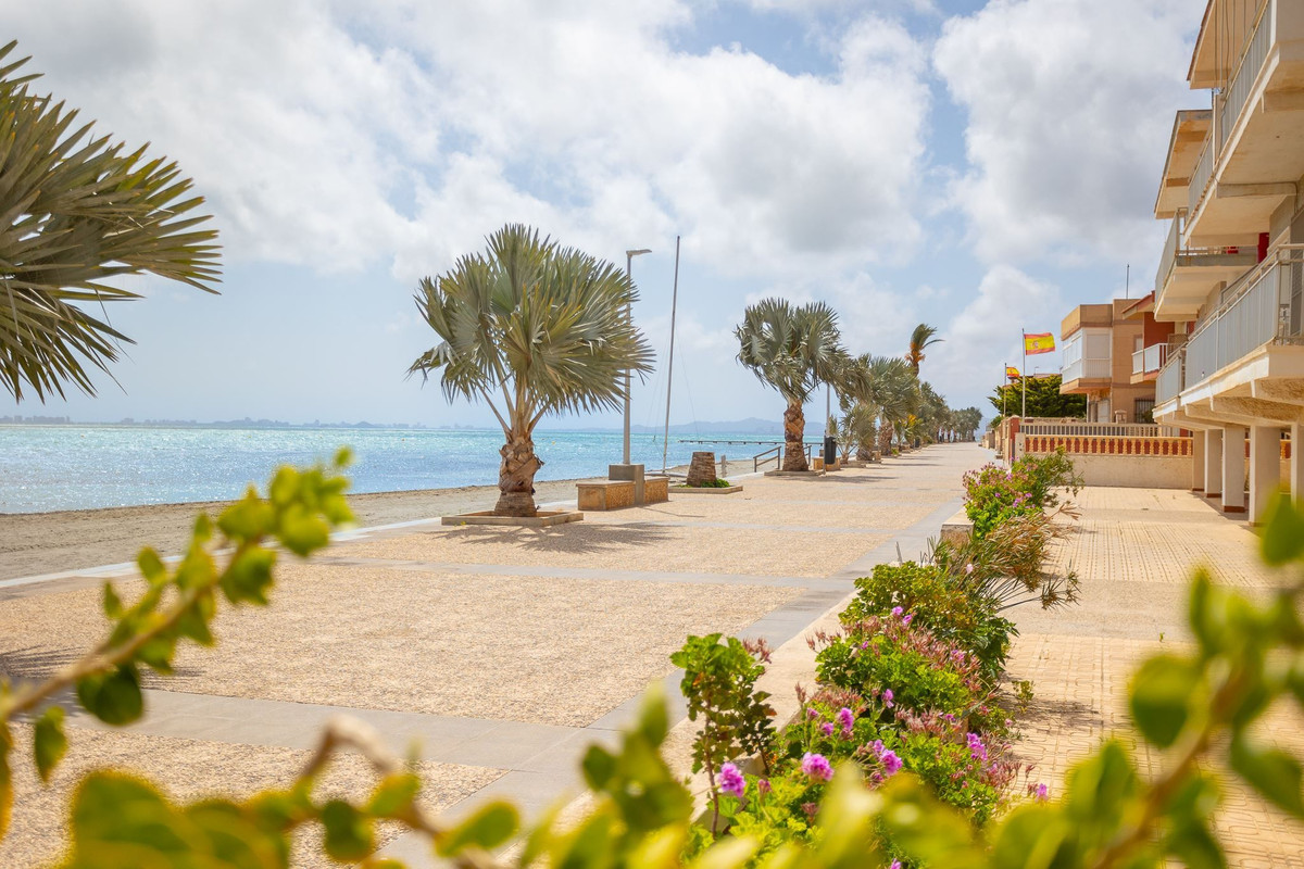 2 Bed Apartment for sale in Los Urrutias Costa Calida, Murcia, Spain