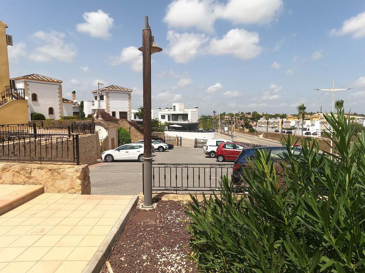 2 Bed Apartment for sale in La Finca Golf Costa Blanca, Alicante, Spain