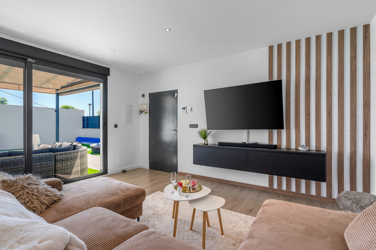 4 Bed Townhouse for sale in Fortuna Costa Calida, Murcia, Spain