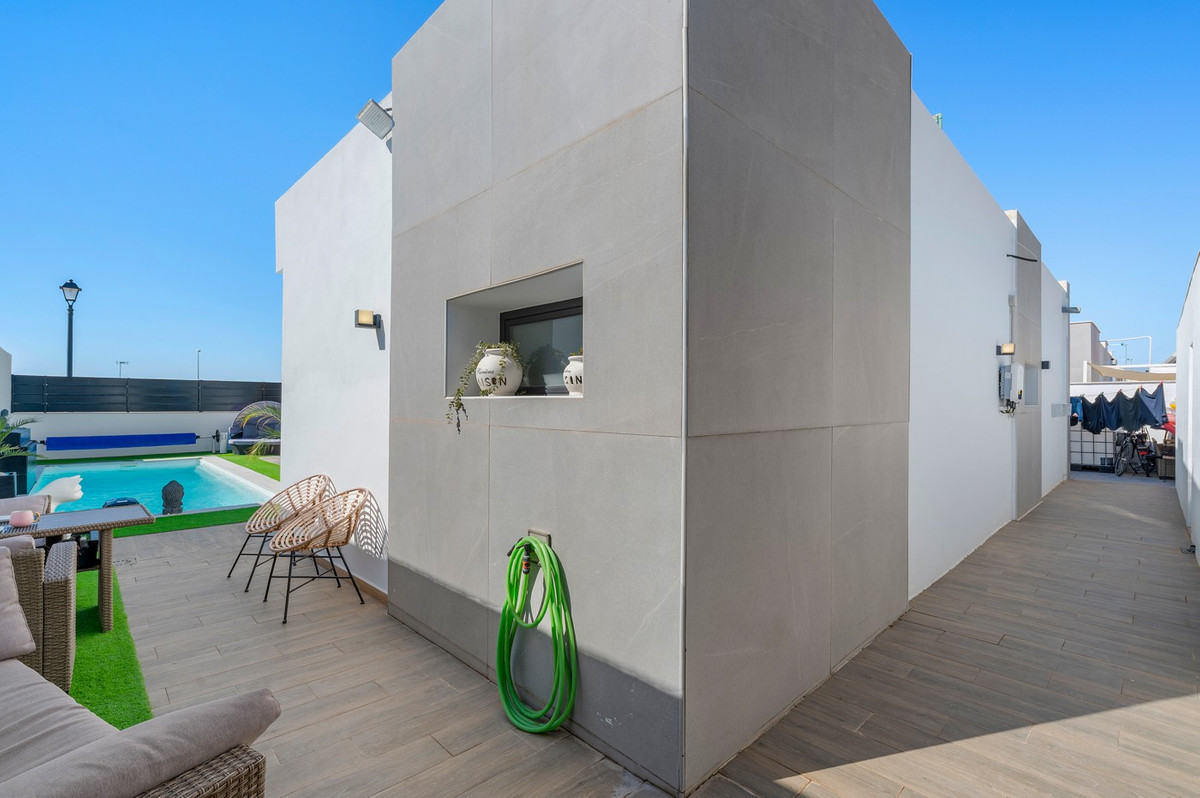 4 Bed Townhouse for sale in Fortuna Costa Calida, Murcia, Spain
