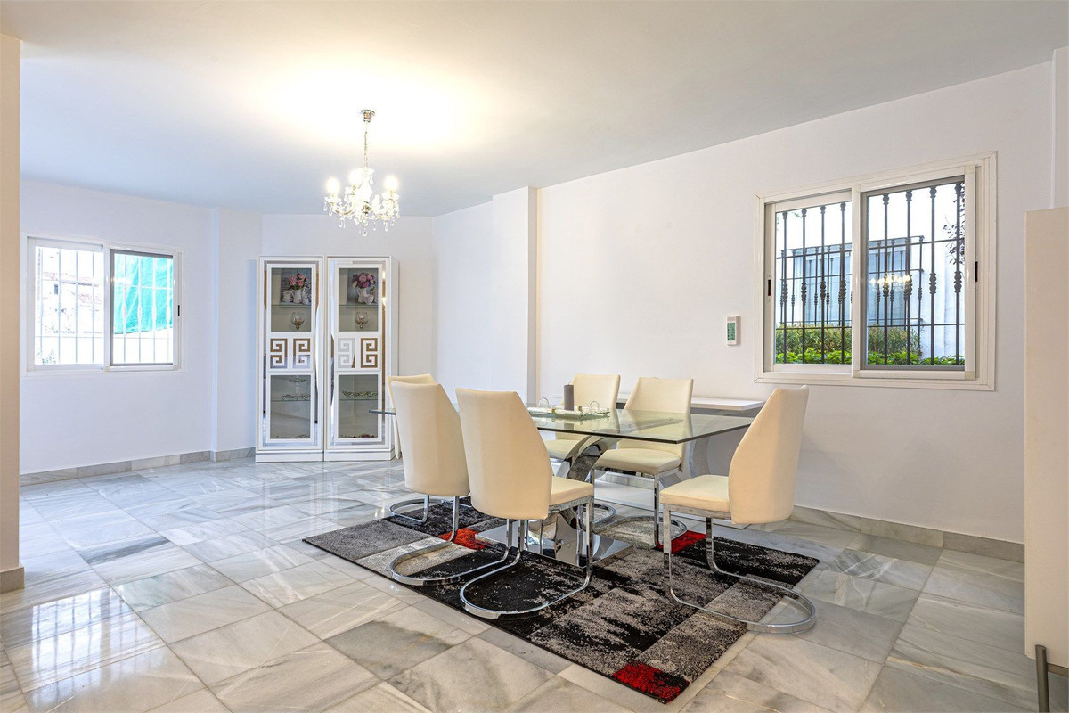Se vende Adosada de 2 dormitorios en Costa Del Sol, Málaga, España