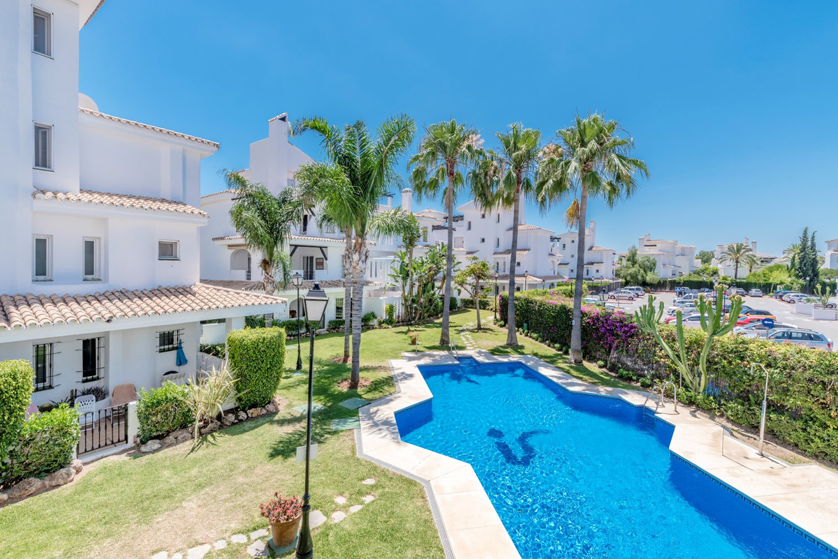 Se vende Adosada de 2 dormitorios en Costa Del Sol, Málaga, España