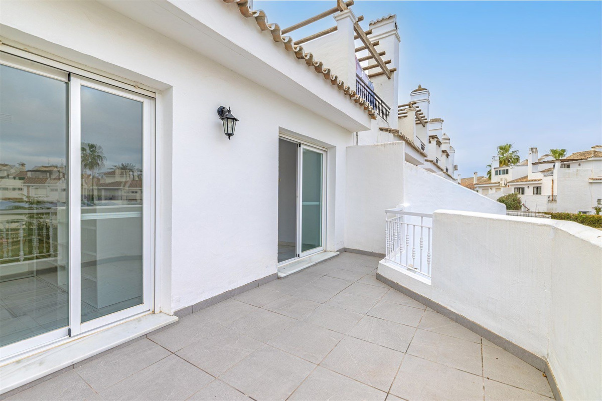 Se vende Adosada de 2 dormitorios en Costa Del Sol, Málaga, España