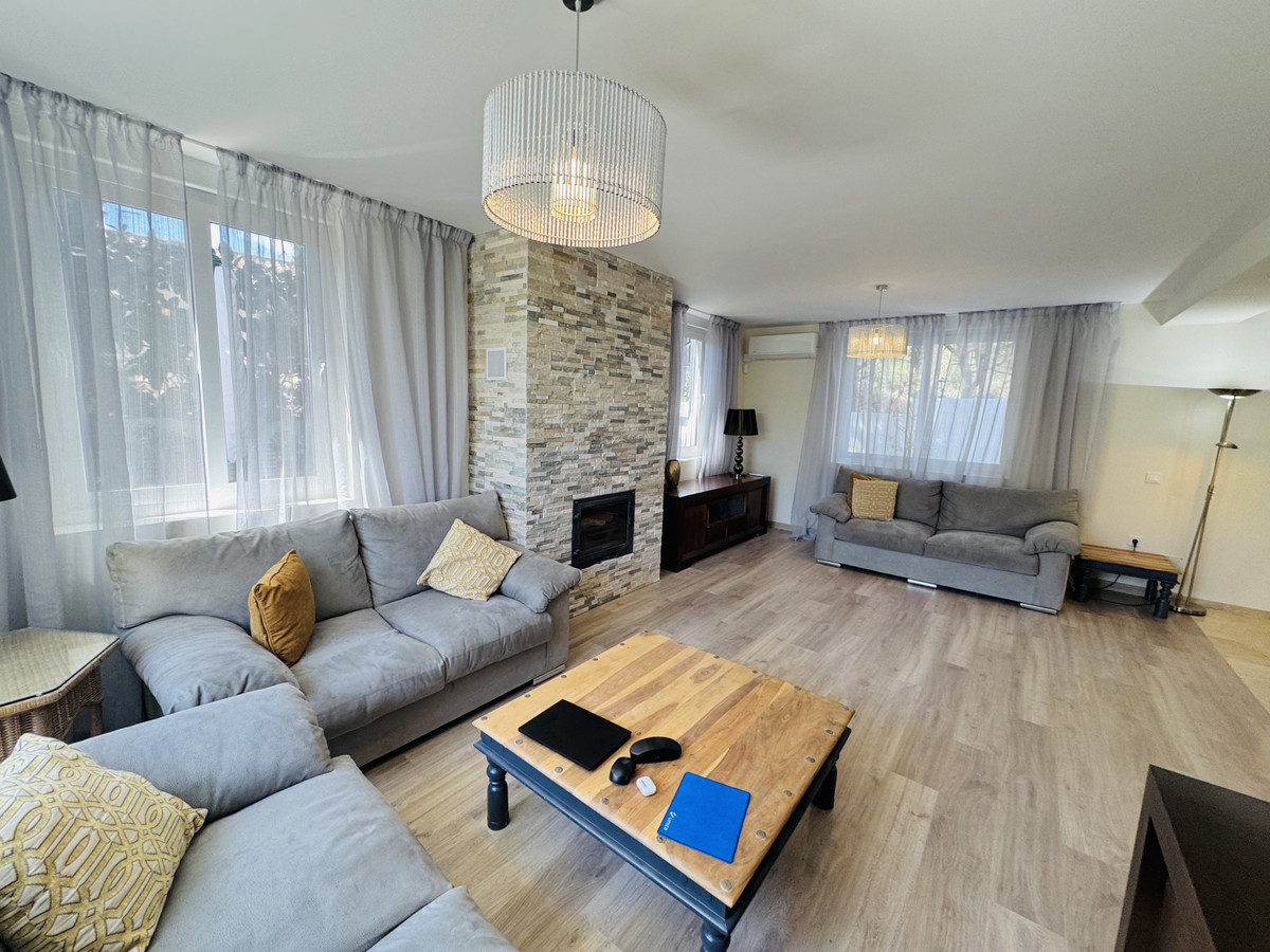 4 Bed Townhouse for sale in Elviria Costa Del Sol, Málaga, Spain