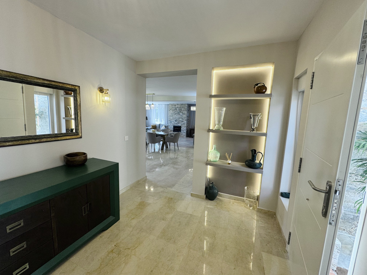 4 Bed Townhouse for sale in Elviria Costa Del Sol, Málaga, Spain