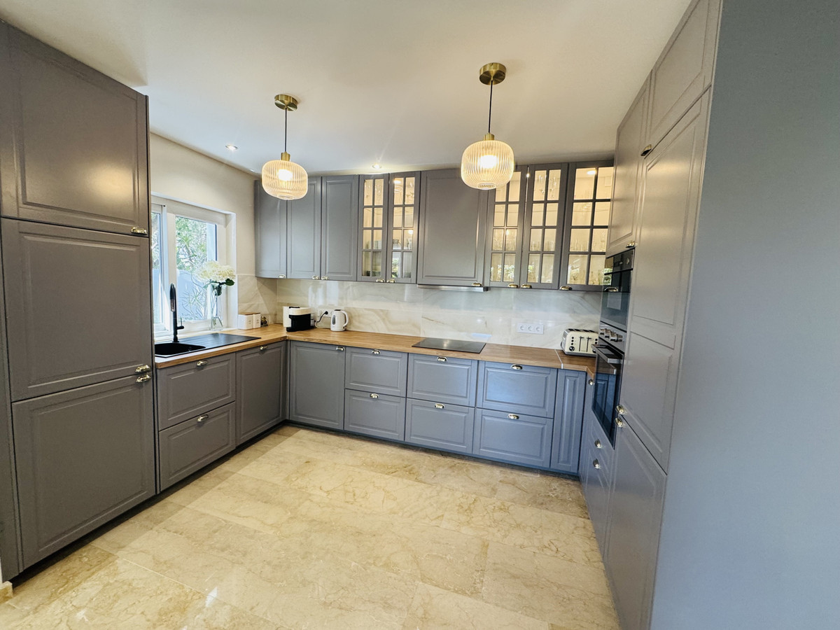 4 Bed Townhouse for sale in Elviria Costa Del Sol, Málaga, Spain