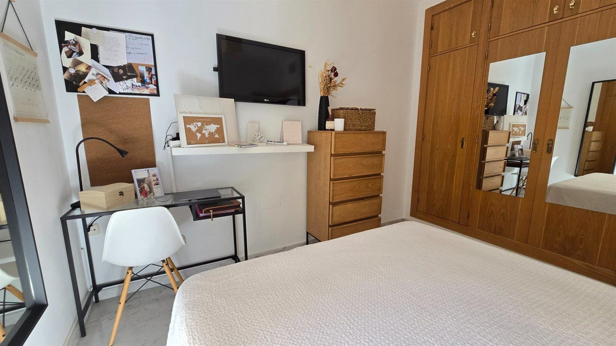 1 Bed Apartment for sale in Benalmadena Costa Del Sol, Málaga, Spain
