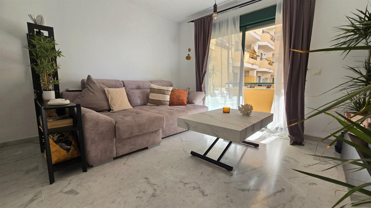 1 Bed Apartment for sale in Benalmadena Costa Del Sol, Málaga, Spain