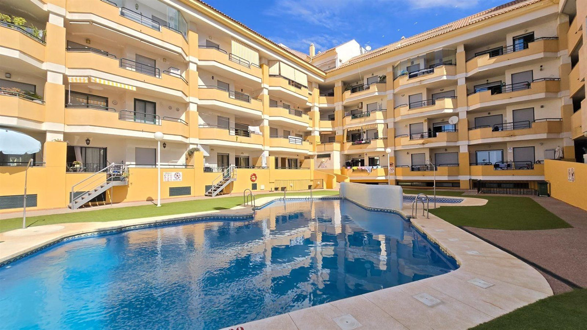 1 Bed Apartment for sale in Benalmadena Costa Del Sol, Málaga, Spain