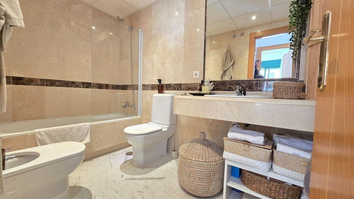 1 Bed Apartment for sale in Benalmadena Costa Del Sol, Málaga, Spain