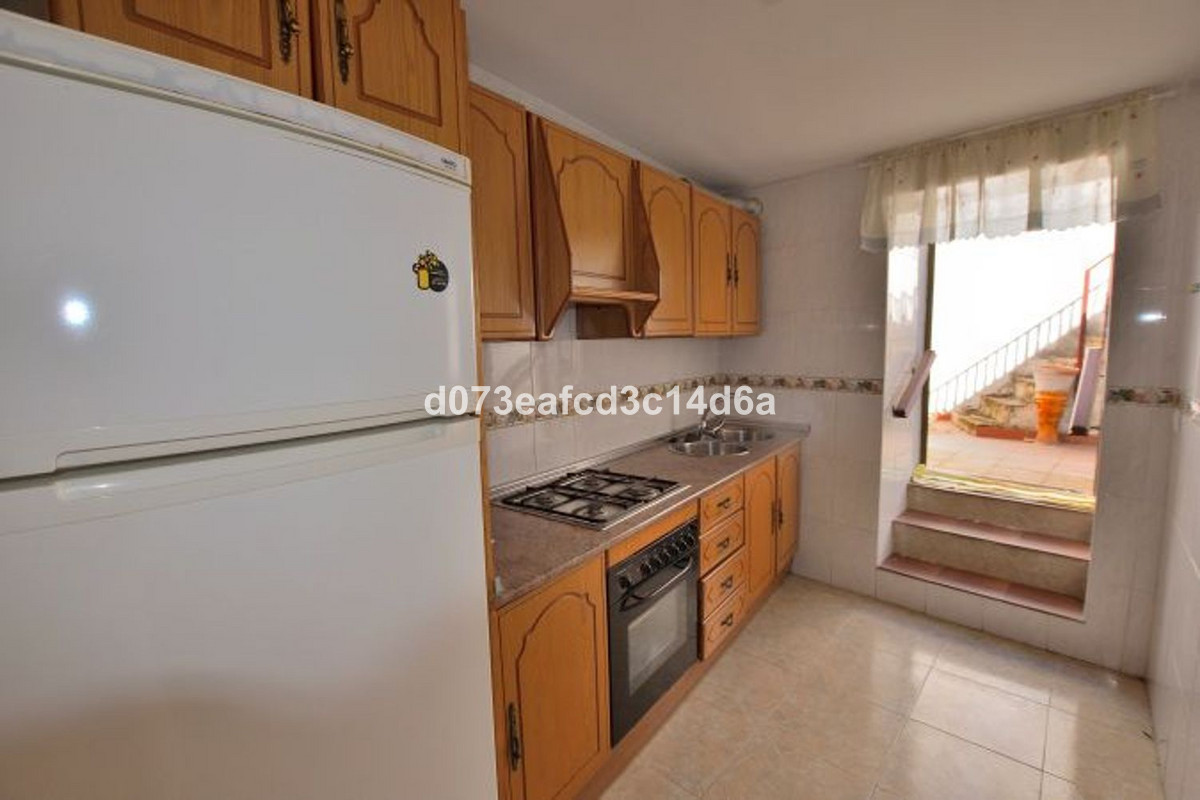 4 Bed Townhouse for sale in Faraján Costa Del Sol, Málaga, Spain