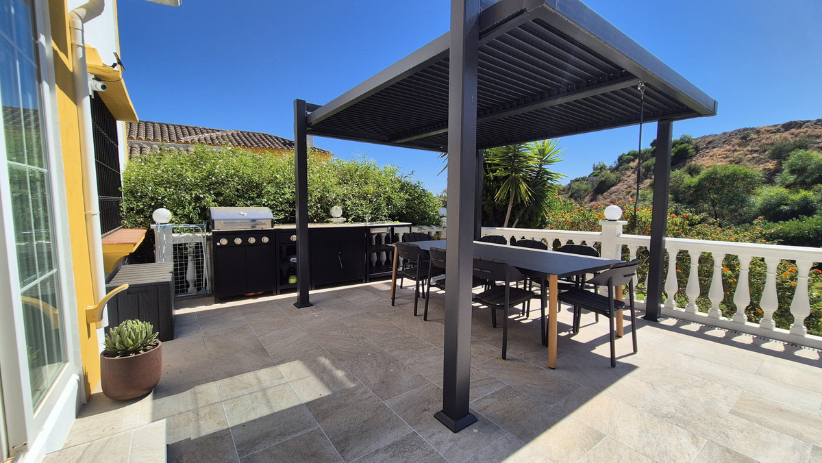4 Bed Townhouse for sale in Riviera Del Sol Costa Del Sol, Málaga, Spain