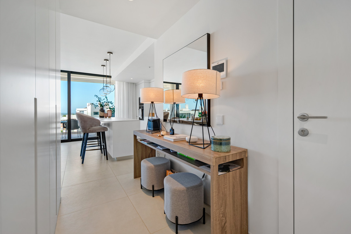 3 Bed Apartment for sale in Fuengirola Costa Del Sol, Málaga, Spain