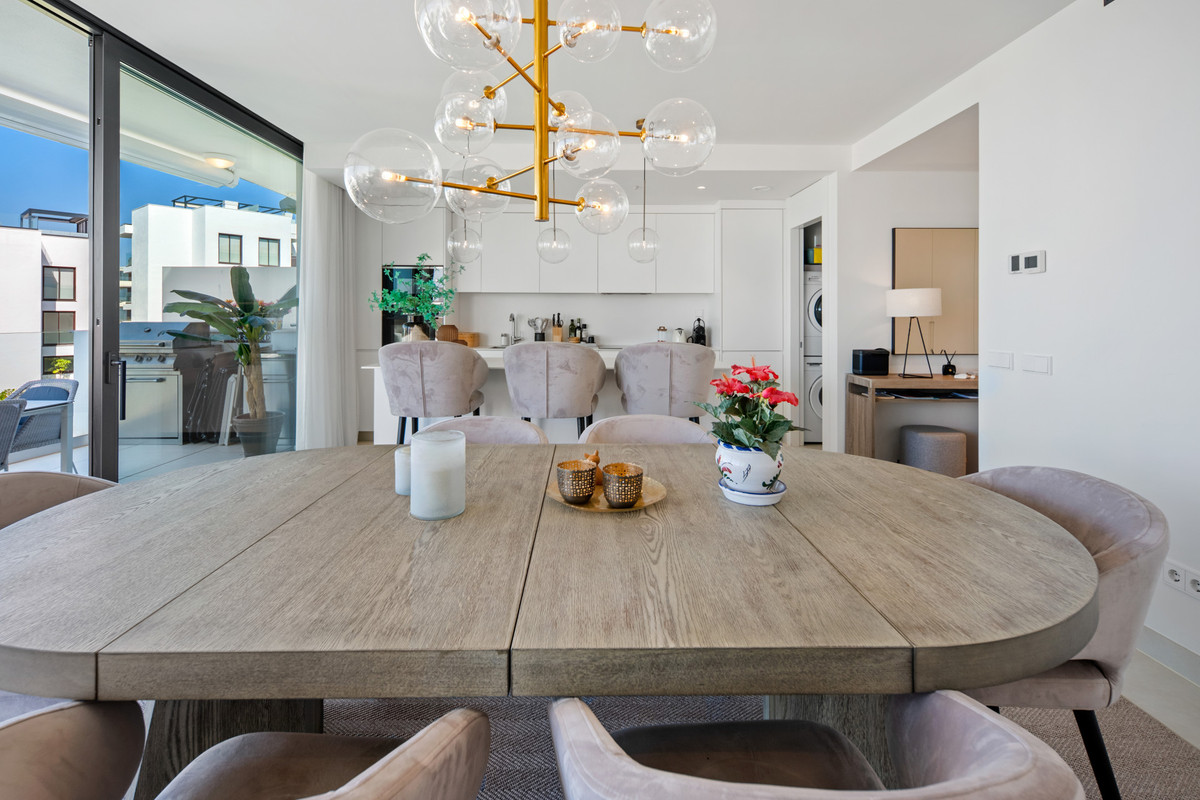 3 Bed Apartment for sale in Fuengirola Costa Del Sol, Málaga, Spain