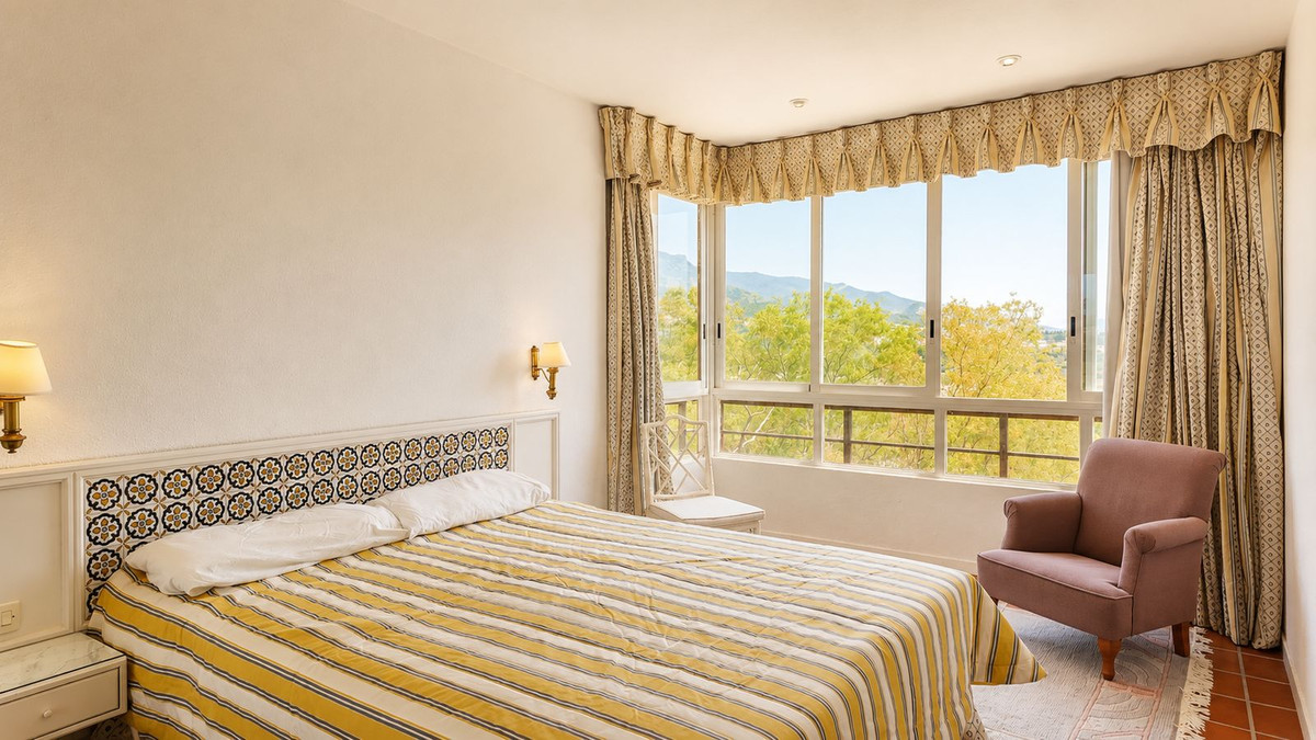 Se vende Apartamento Planta Media de 2 dormitorios en Costa Del Sol, Málaga, España