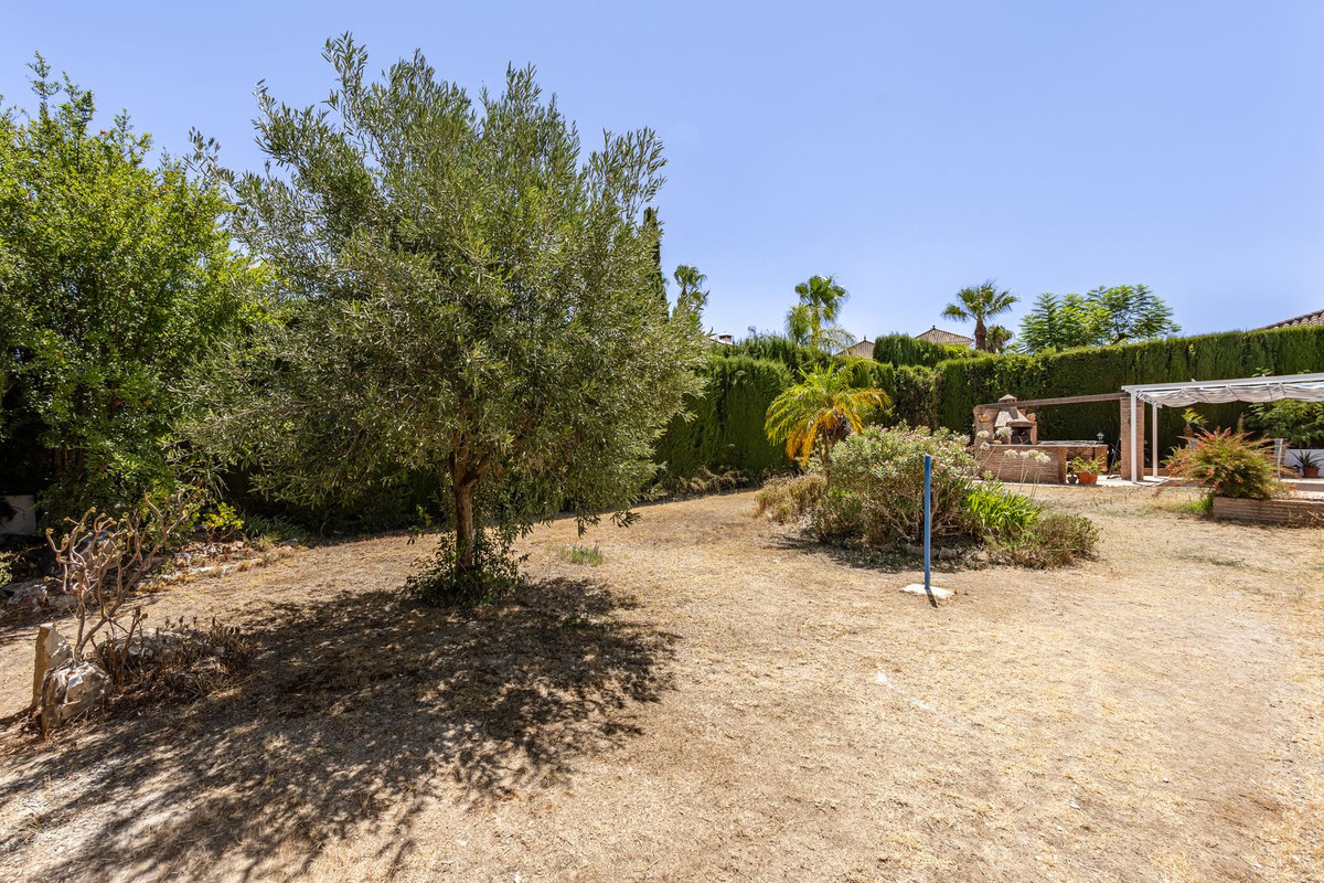 4 Bed Townhouse for sale in Coín Costa Del Sol, Málaga, Spain