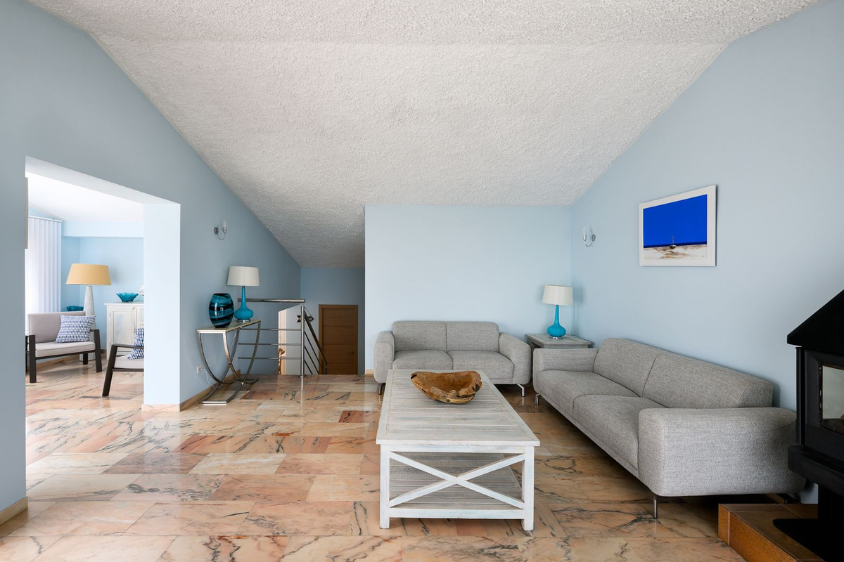 3 Bed Townhouse for sale in Estepona Costa Del Sol, Málaga, Spain