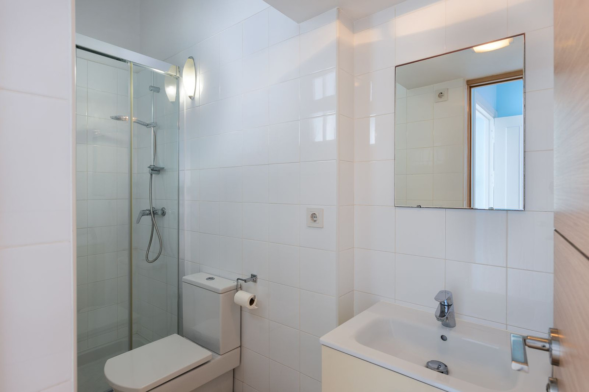 3 Bed Townhouse for sale in Estepona Costa Del Sol, Málaga, Spain