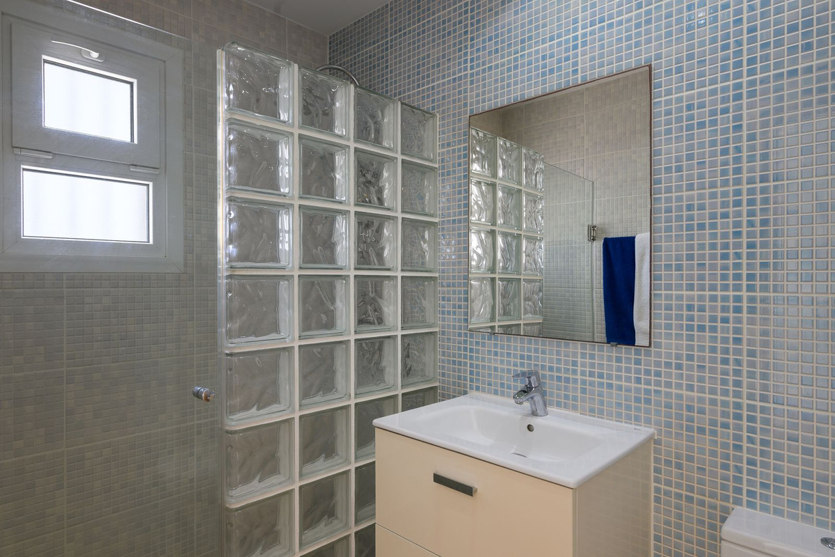 3 Bed Townhouse for sale in Estepona Costa Del Sol, Málaga, Spain