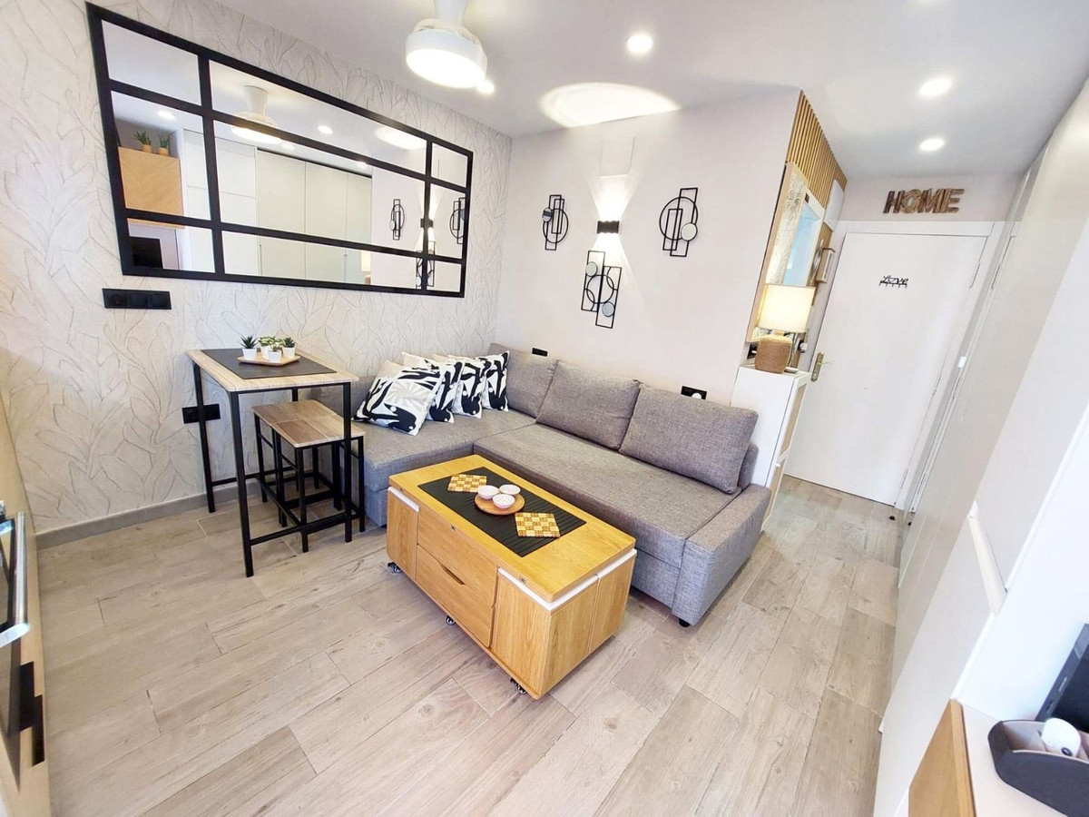 Apartment for sale in Benalmadena Costa Del Sol, Málaga, Spain