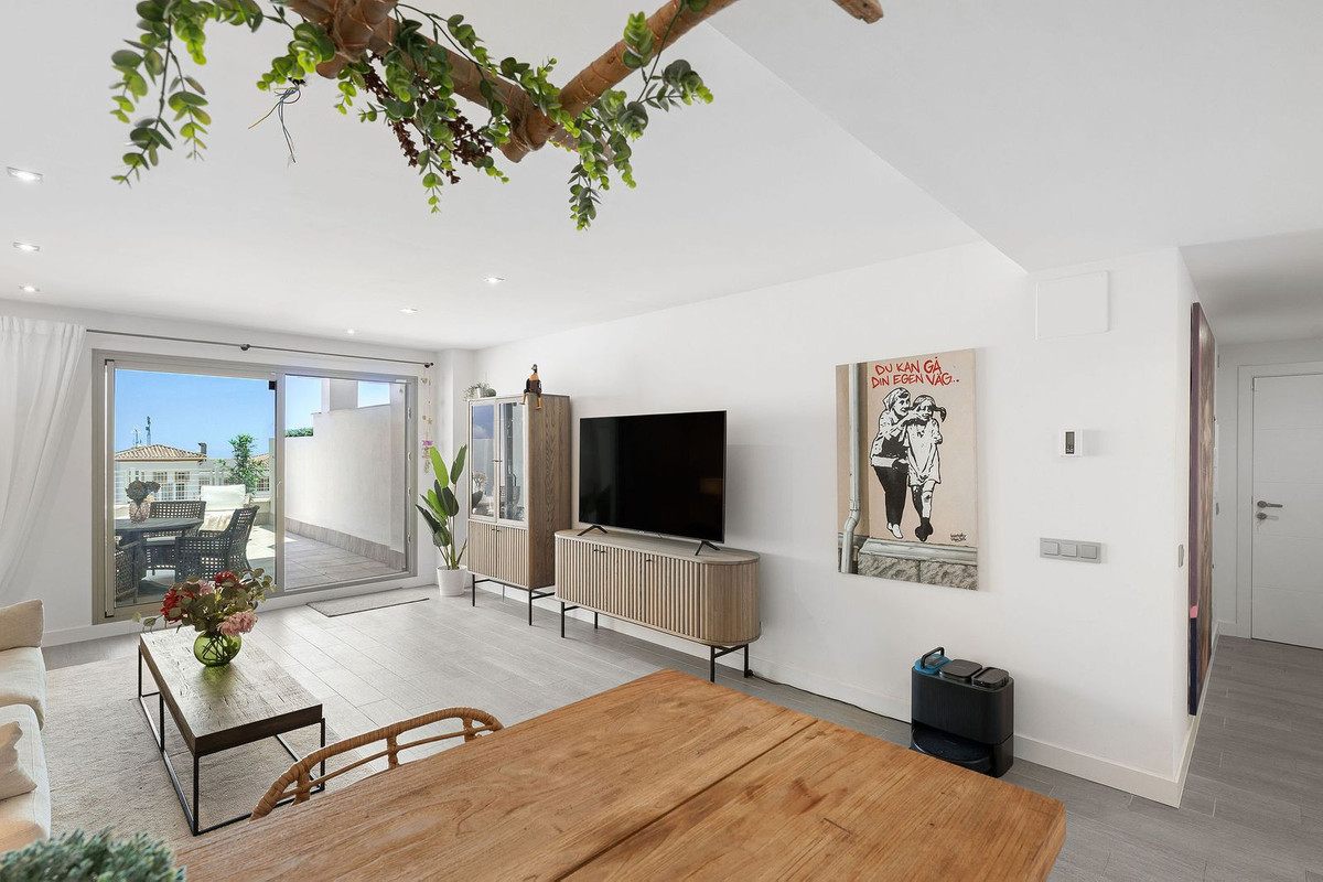 Se vende Apartamento Planta Baja de 3 dormitorios en Costa Del Sol, Málaga, España