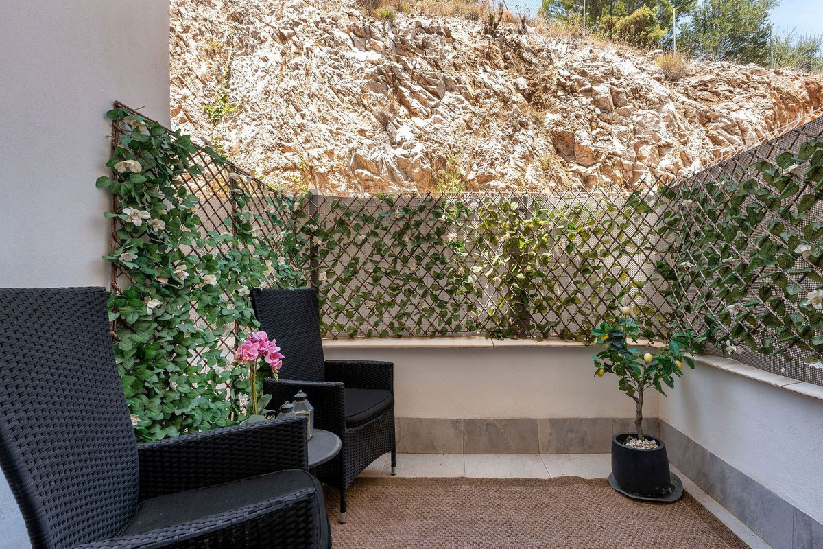 Se vende Apartamento Planta Baja de 3 dormitorios en Costa Del Sol, Málaga, España