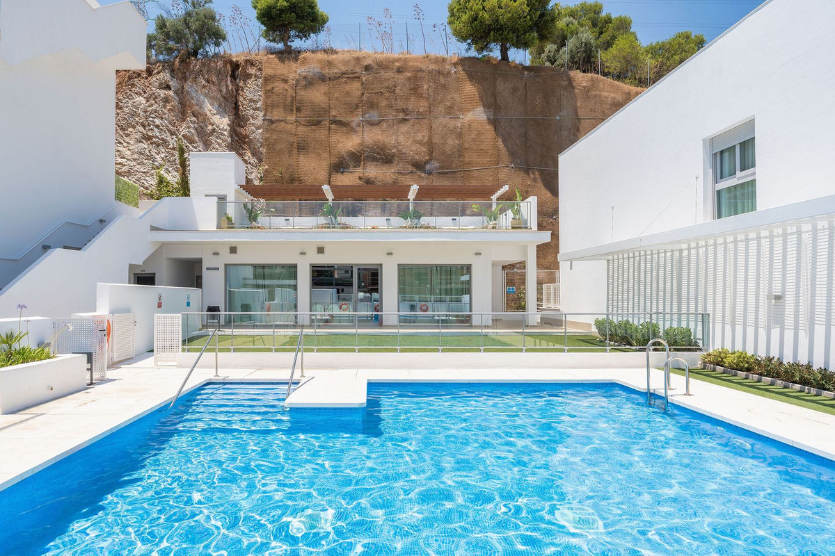 Se vende Apartamento Planta Baja de 3 dormitorios en Costa Del Sol, Málaga, España