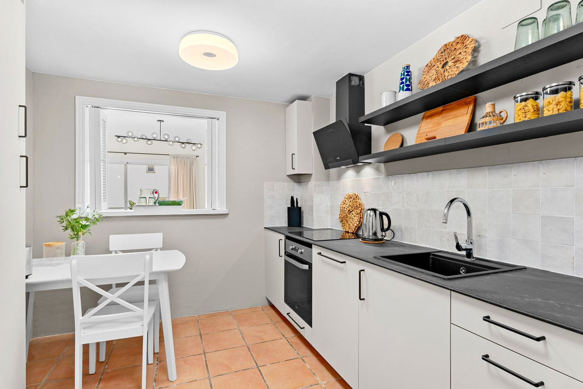 Se vende Apartamento Planta Media de 3 dormitorios en Costa Del Sol, Málaga, España