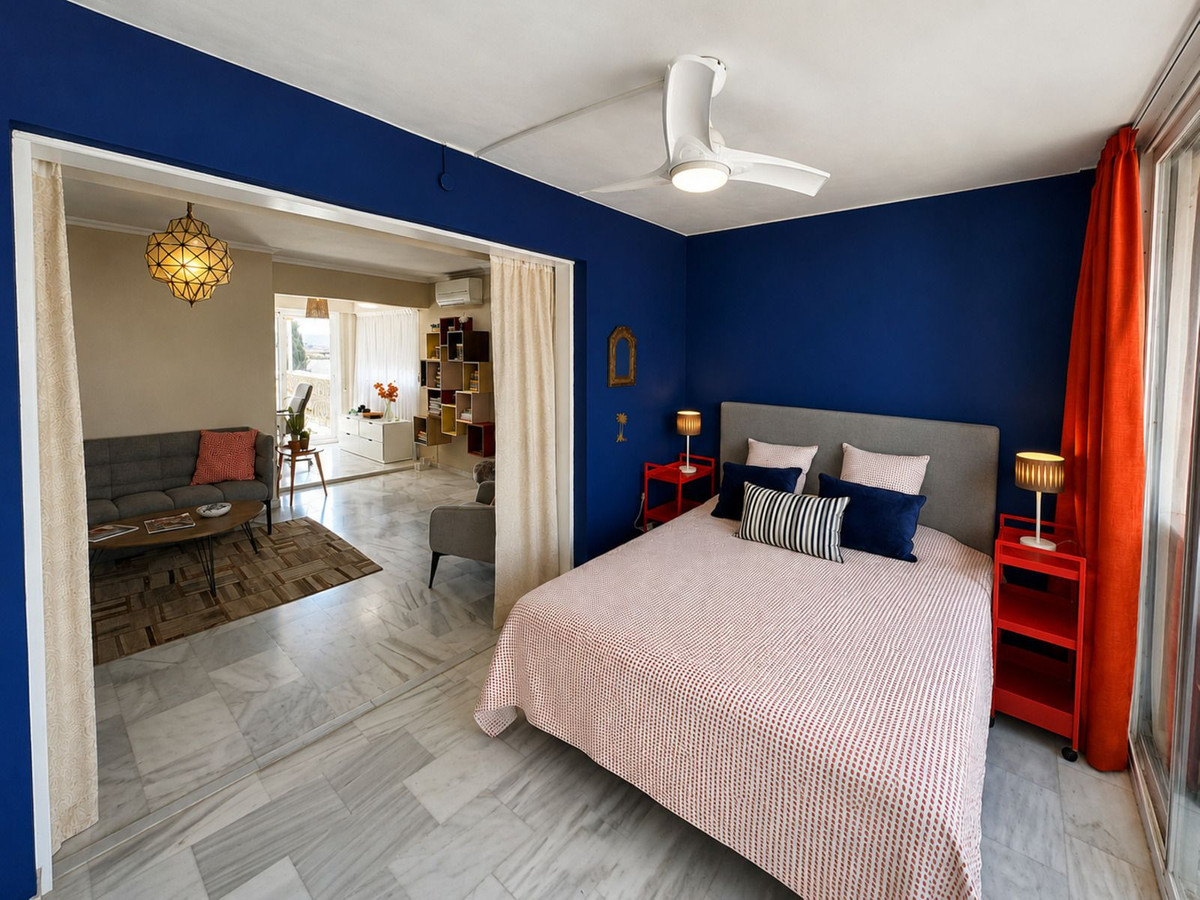 Se vende Apartamento Planta Media de 2 dormitorios en Costa Del Sol, Málaga, España