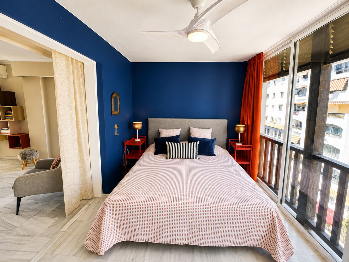 Se vende Apartamento Planta Media de 2 dormitorios en Costa Del Sol, Málaga, España