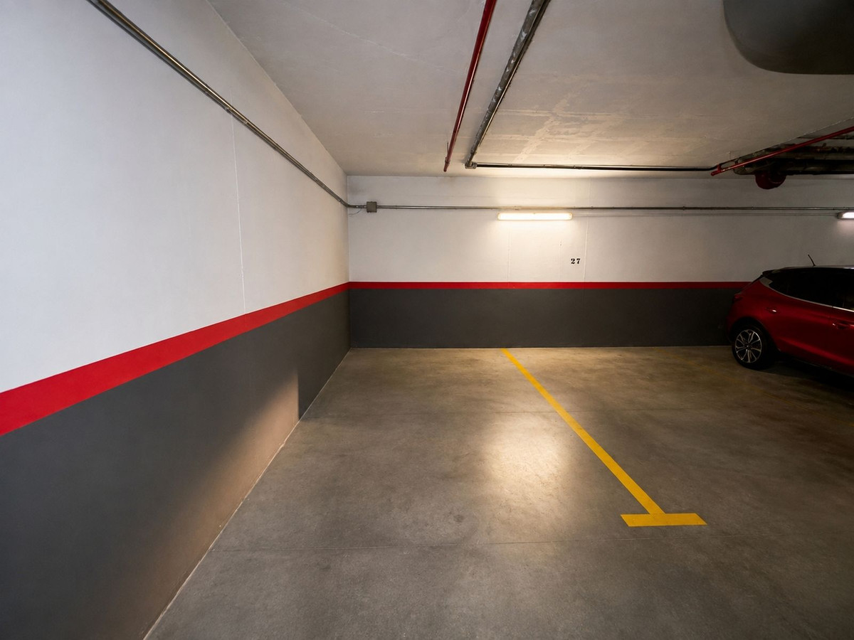 Se vende Apartamento Planta Media de 2 dormitorios en Costa Del Sol, Málaga, España