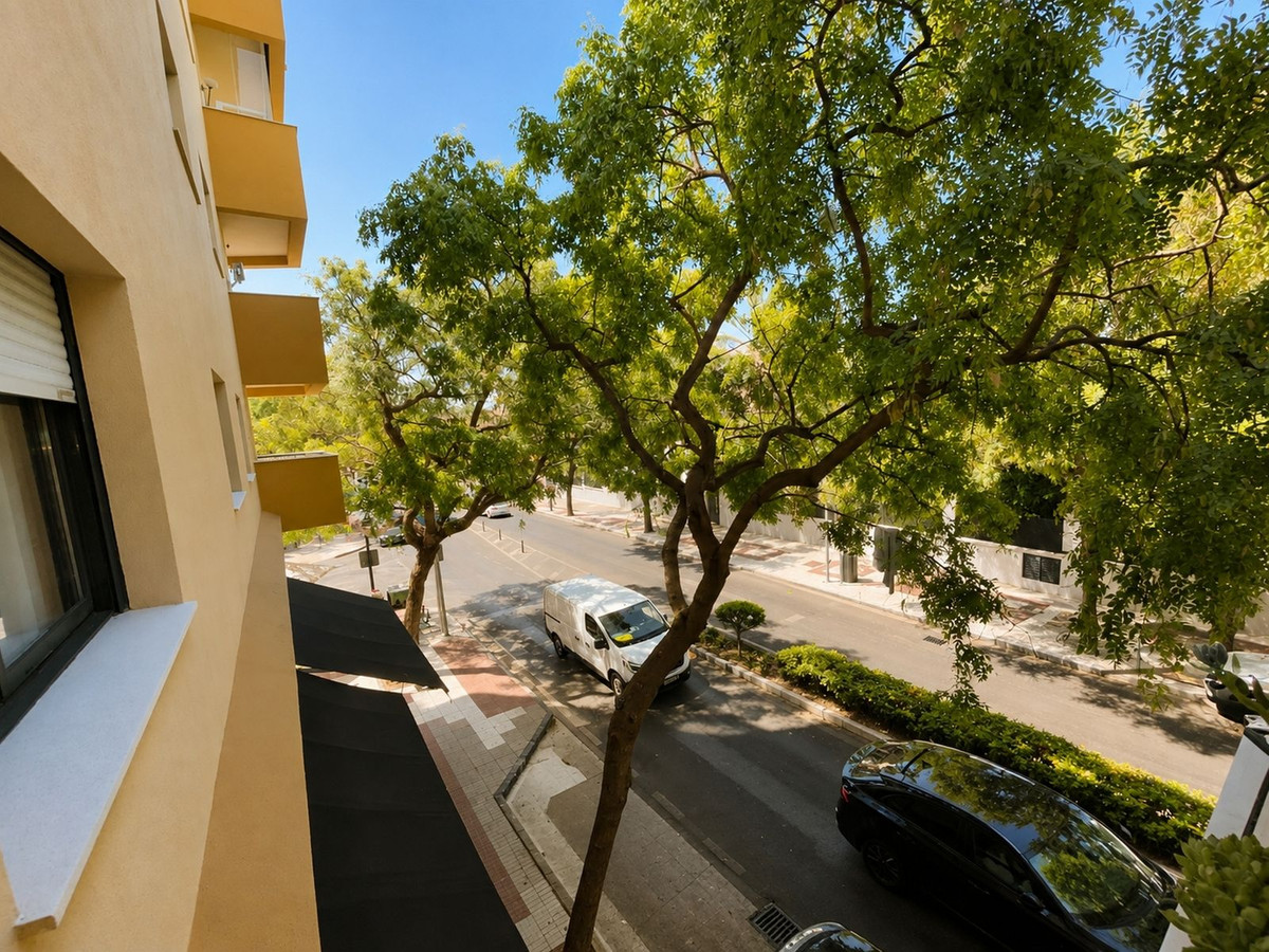 Se vende Apartamento Planta Media de 2 dormitorios en Costa Del Sol, Málaga, España