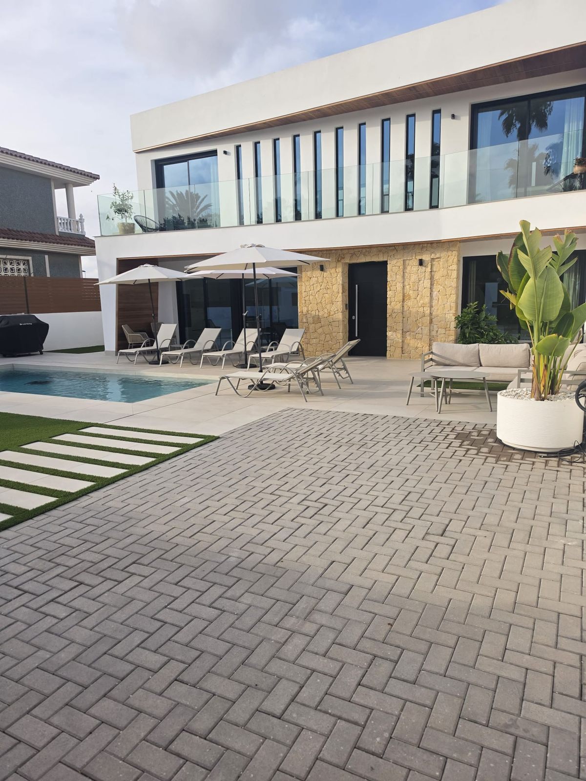 4 Bed Townhouse for sale in Los Altos Costa Blanca, Alicante, Spain