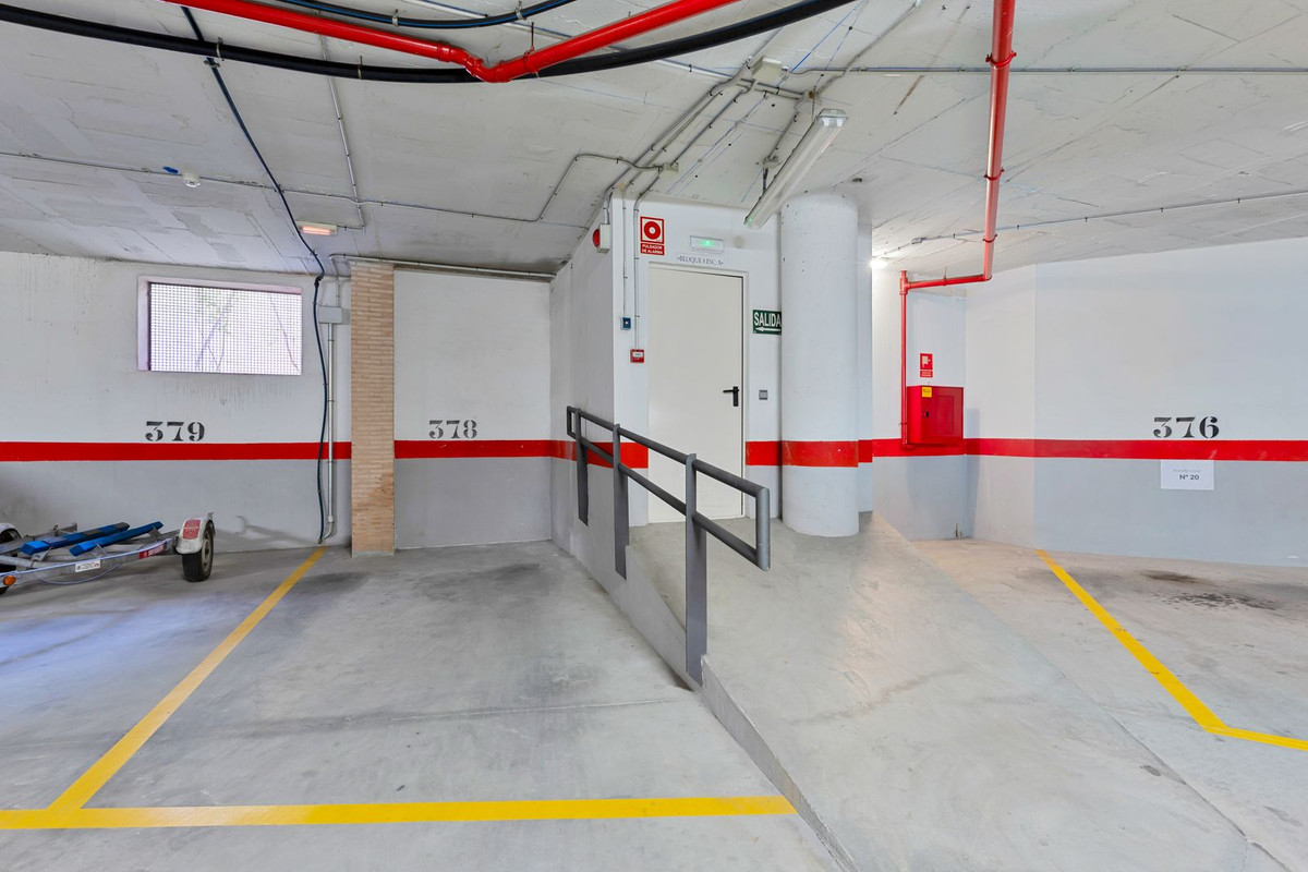 Se vende Apartamento Planta Baja de 2 dormitorios en Costa Del Sol, Málaga, España
