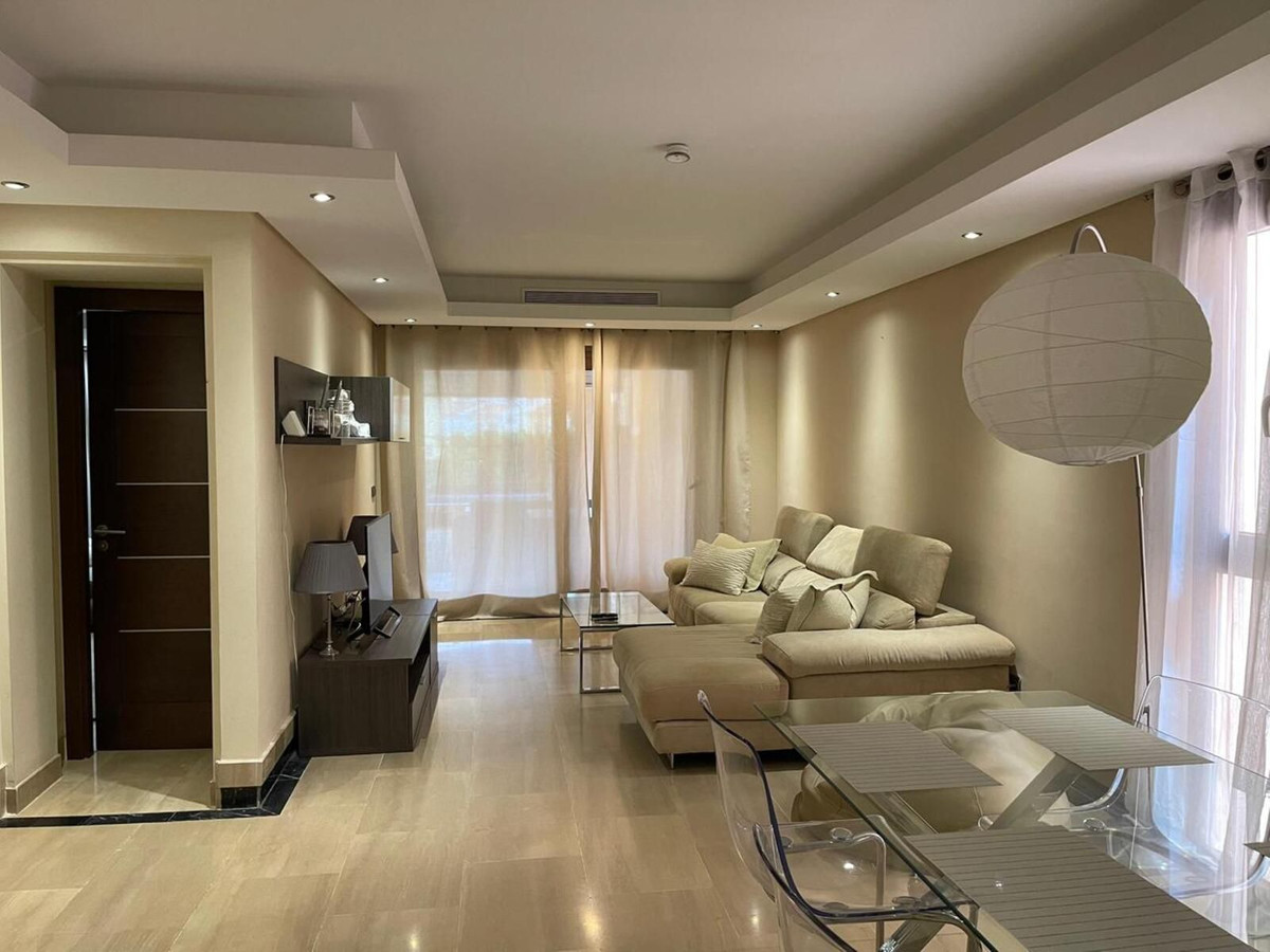 Se vende Apartamento Planta Baja de 2 dormitorios en Costa Del Sol, Málaga, España