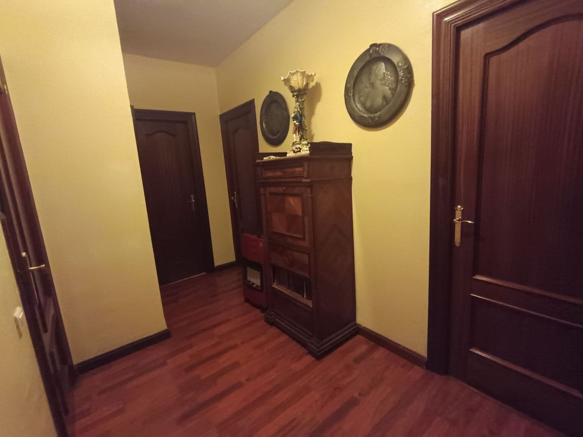 Se vende Apartamento Planta Baja de 4 dormitorios en Costa Del Sol, Málaga, España