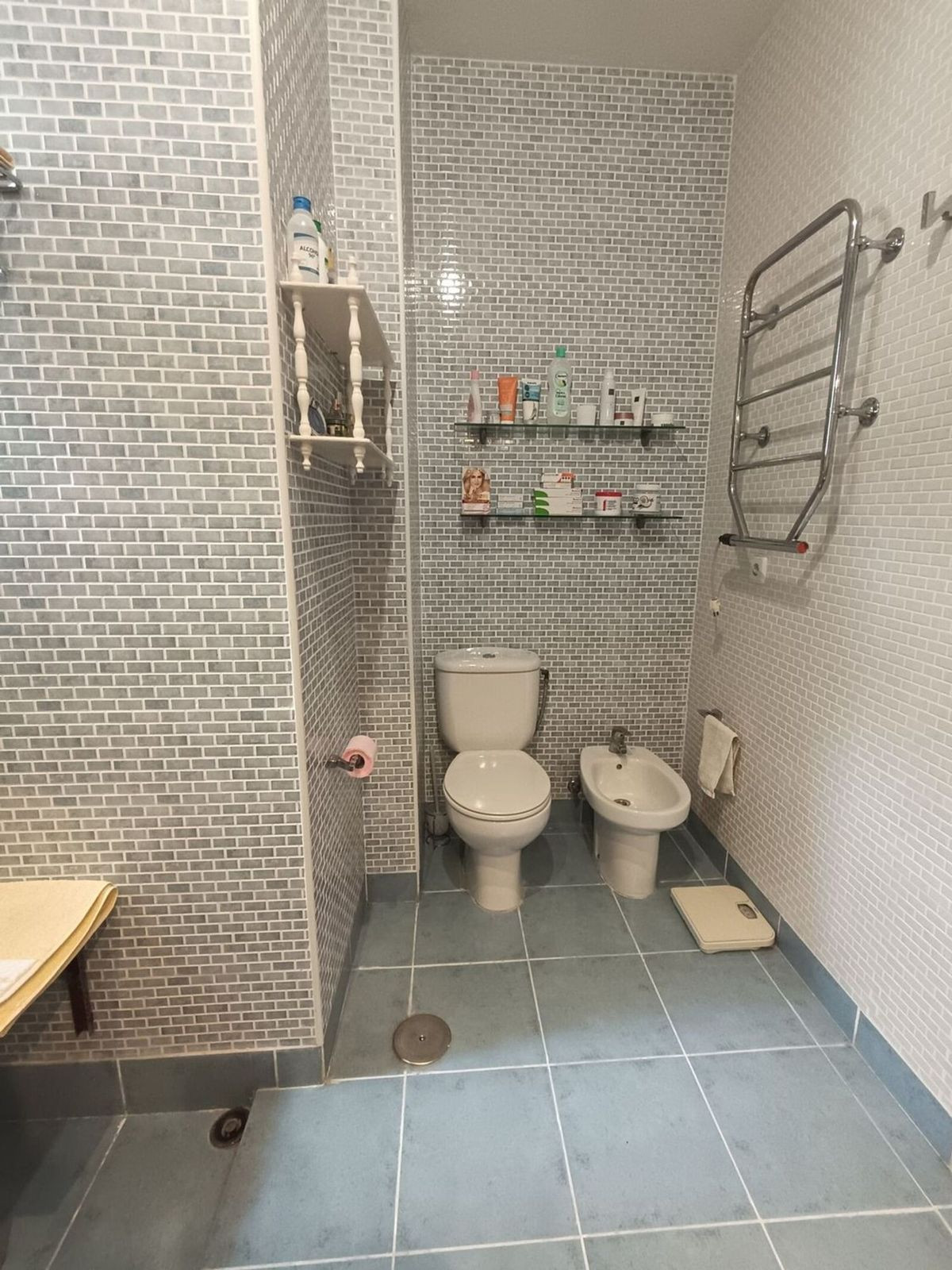 Se vende Apartamento Planta Baja de 4 dormitorios en Costa Del Sol, Málaga, España