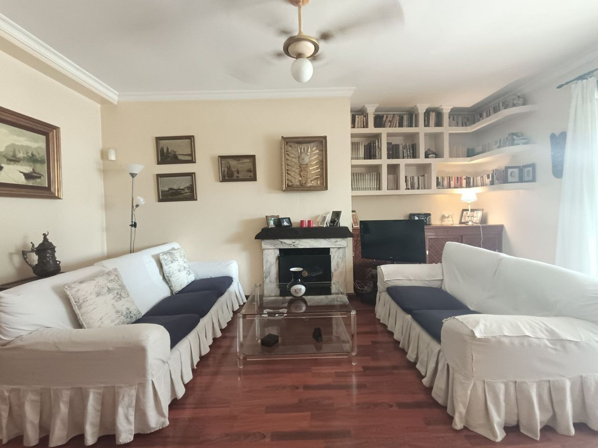 Se vende Apartamento Planta Baja de 4 dormitorios en Costa Del Sol, Málaga, España