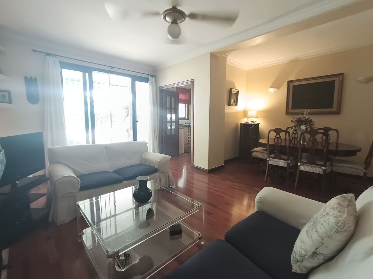 Se vende Apartamento Planta Baja de 4 dormitorios en Costa Del Sol, Málaga, España