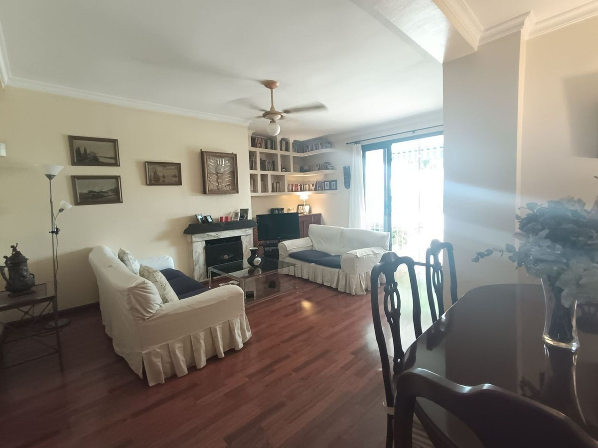 Se vende Apartamento Planta Baja de 4 dormitorios en Costa Del Sol, Málaga, España