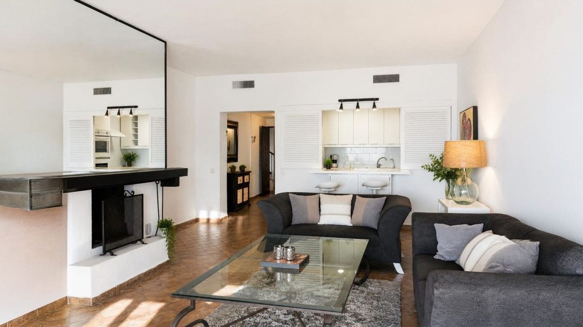 Se vende Dúplex de 2 dormitorios en Costa Del Sol, Málaga, España