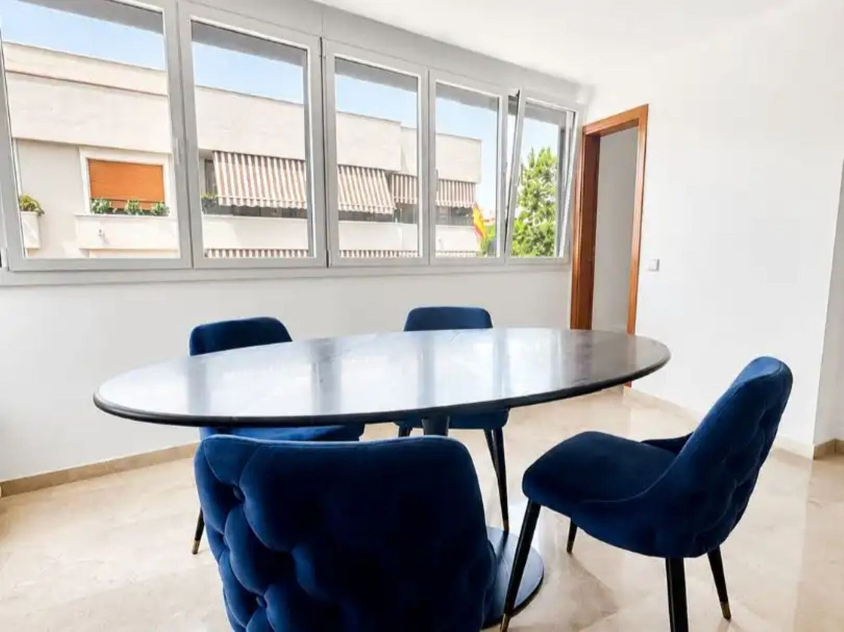 3 Bed Apartment for sale in Marbella Costa Del Sol, Málaga, Spain