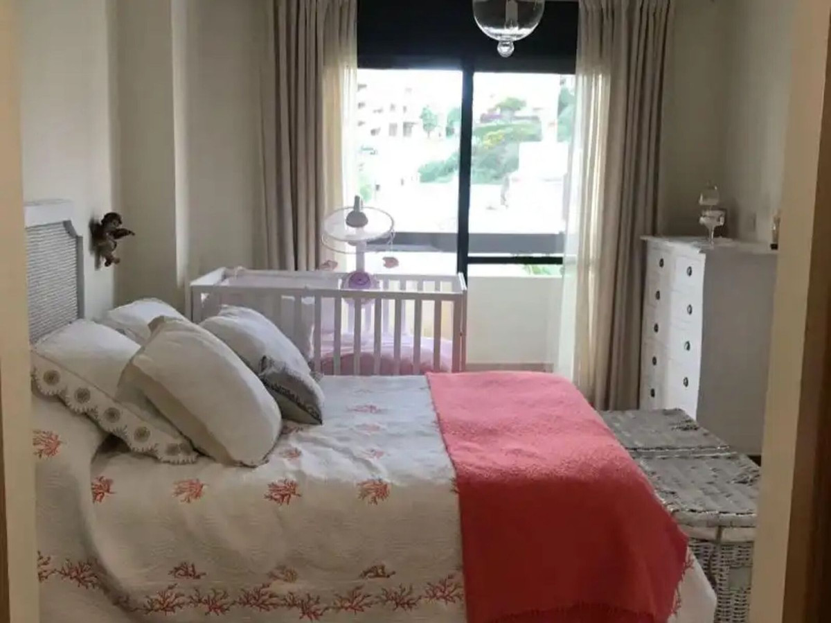 Se vende Apartamento Planta Media de 3 dormitorios en Costa Del Sol, Málaga, España