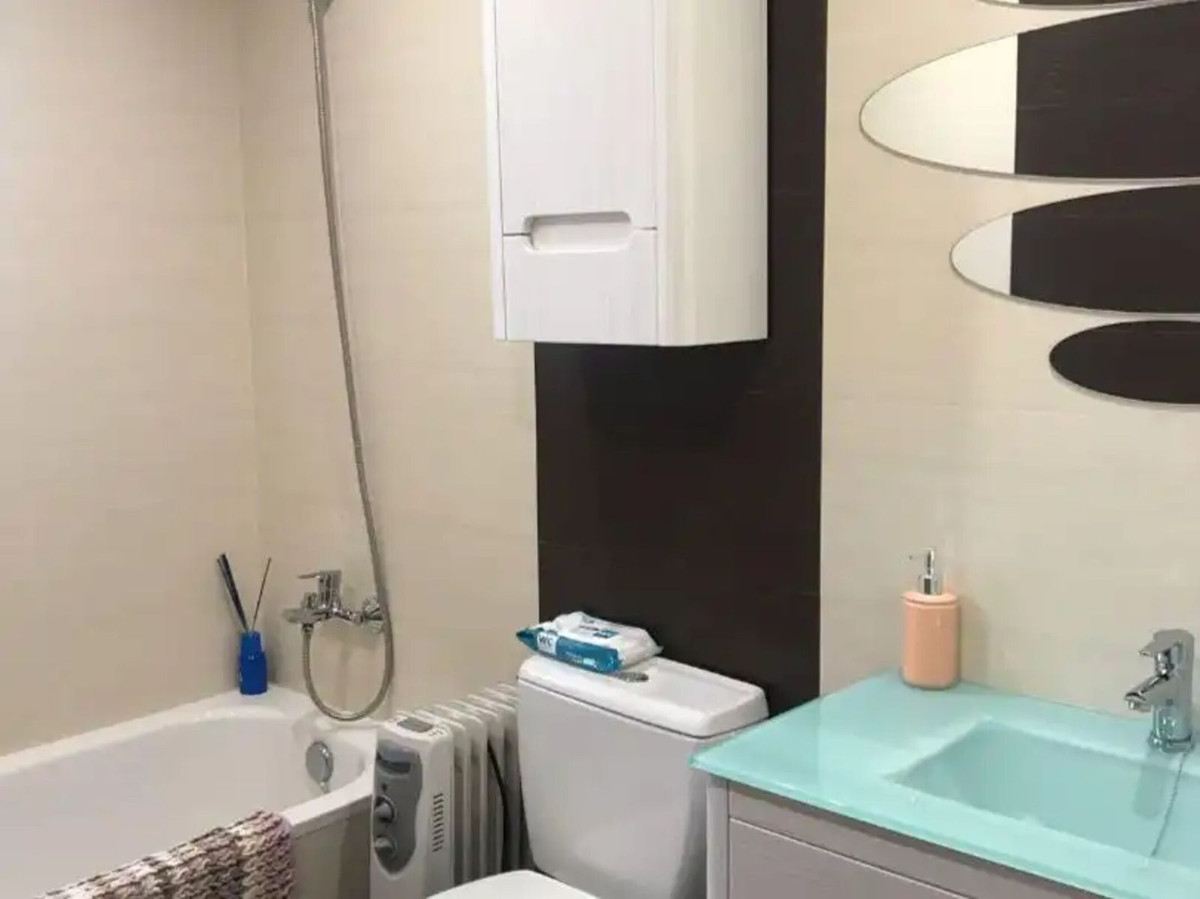 Se vende Apartamento Planta Media de 3 dormitorios en Costa Del Sol, Málaga, España