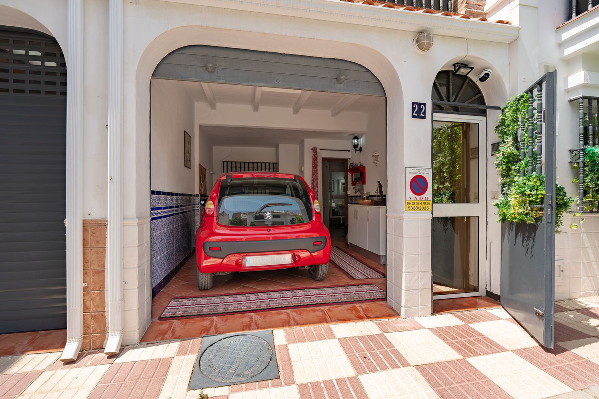 Se vende Adosada de 4 dormitorios en Costa Del Sol, Málaga, España